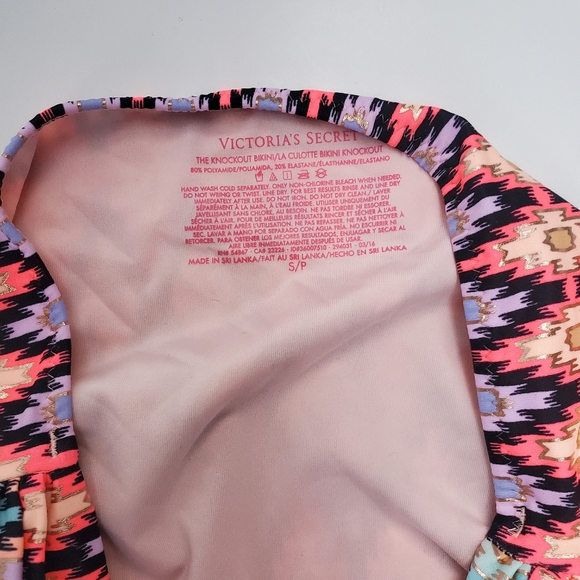 Victoria's Secret Bikini Bottom Aztec sz Sm - Picture 4 of 4